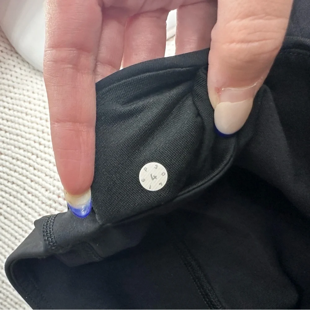 Lululemon Black Cropped Striped Mesh Leggings Size 4